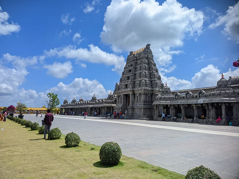 The Yadadri Temple