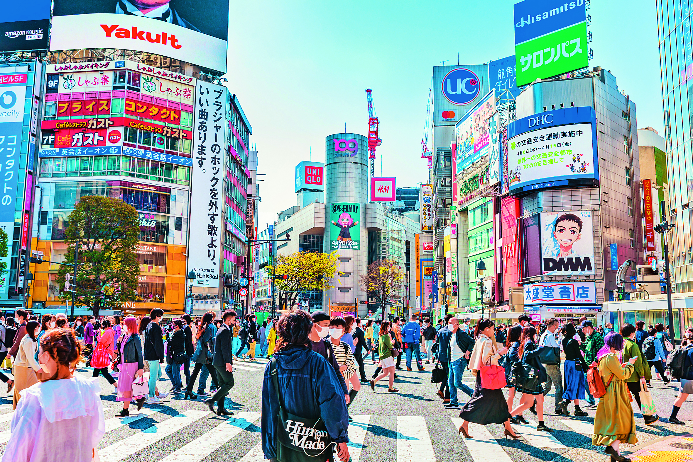 Handle transactions in major currencies such as Japanese Yen with one card