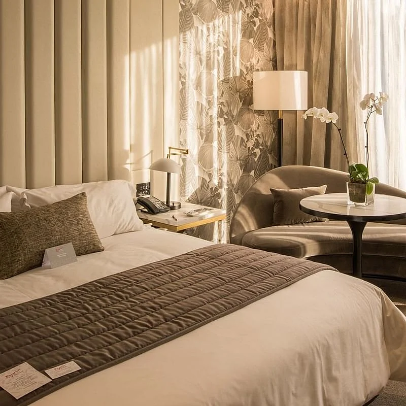 A luxury room in Emporium Hotel South Bank