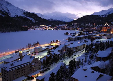 Wikimedia Commons : Saint Moritz in Switzerland is a popular destination for honeymooners
