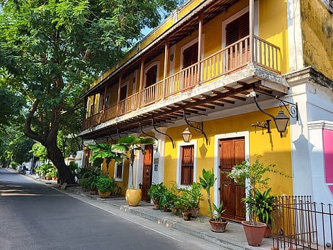 Colorful streets of Pondicherry