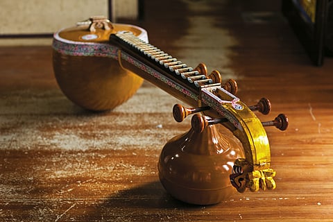 The proper way to buy a veena is to place an order in Thanjavur and come back after a month