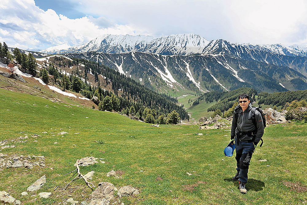 Climbing a pass in the Pir Panjal range in South Kashmir
