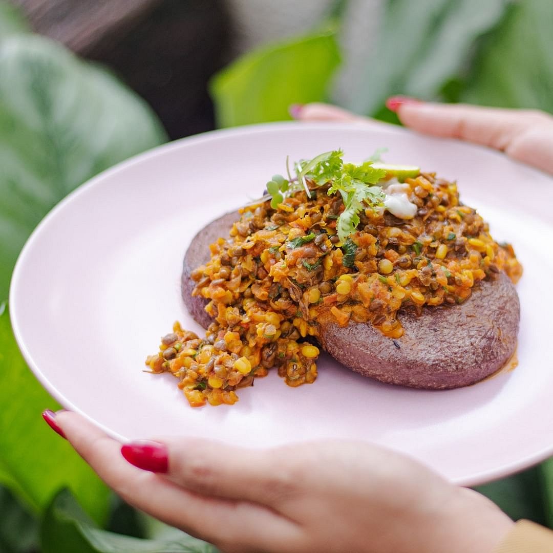 Sante serves Vegan, Vegetarian, Jain and Gluten free menus