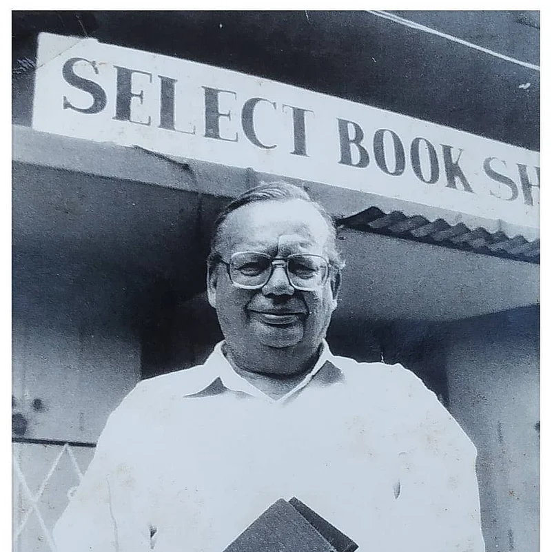 Author Ruskin Bond at Select Bookshop