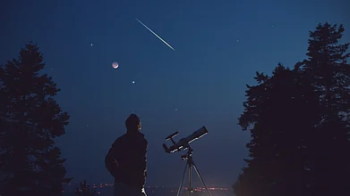AstroStar/Shutterstock : Get your telescope ready for incredible celestial events