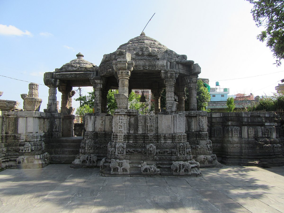 Baleshwar Temple is an ancient temple dedicated to Shiva, situated in Champawat, Uttarakhand