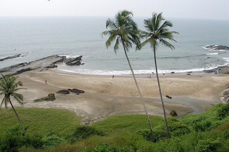 Goa offers a perfect blend of beachside resorts, vibrant nightlife, and thrilling adventure activities