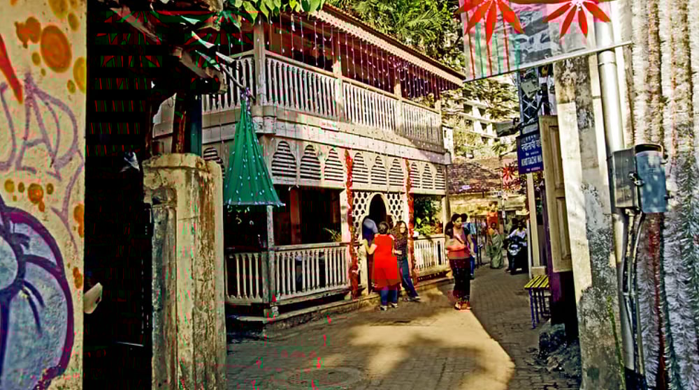 Duttagupta M K/Shutterstock : Khotachiwadi in Mumbai