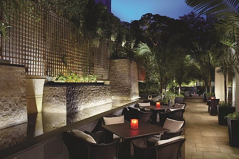 Open air alfresco dining