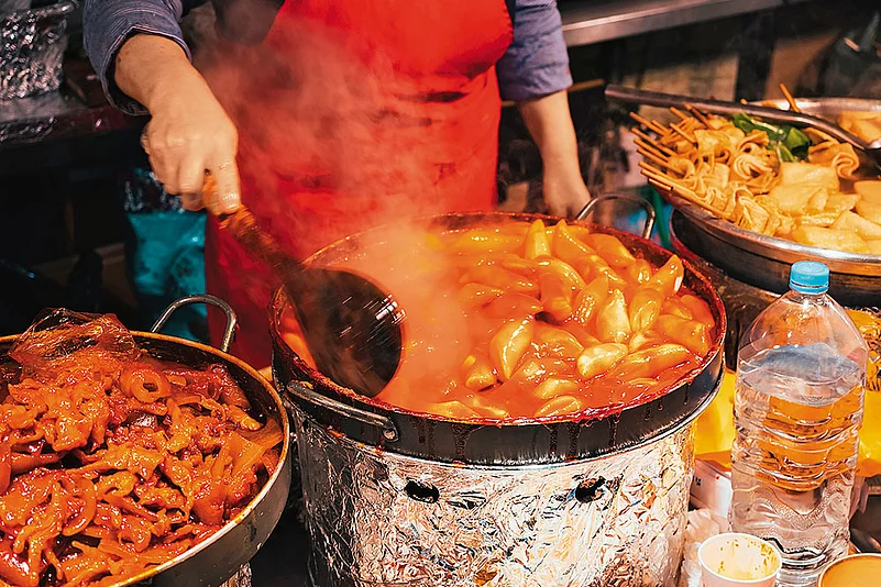 A popular Korean street food, tteokbokki