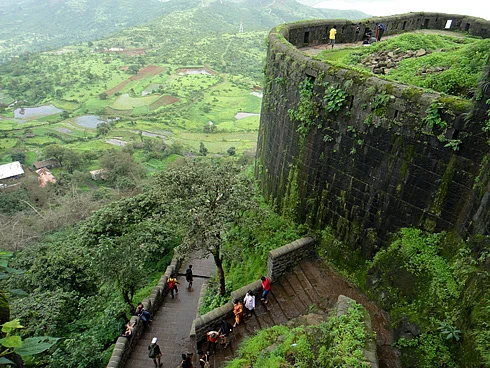 The Sinhagad fort stands tall on a cliff on the Bhuleshwar range of the Sahyadri mountains