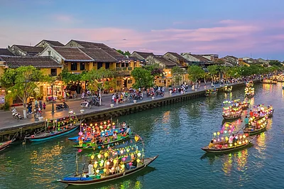 Hien Phung Thu/Shutterstock : Hoi An ancient town, a UNESCO World Heritage site at Quang Nam province in Vietnam