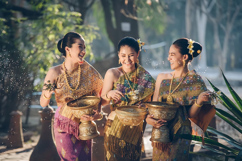 M2020/Shutterstock : During the tradition Songkran festival in Thailand