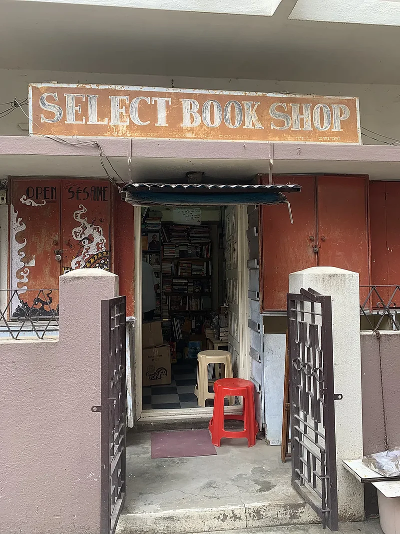 Select Bookshop in Bangalore