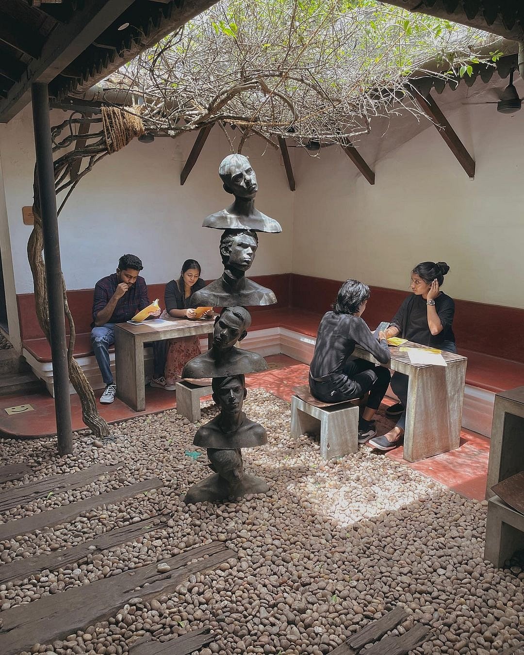 Kashi Art Cafe is housed in an old Dutch building on Burgher Street 