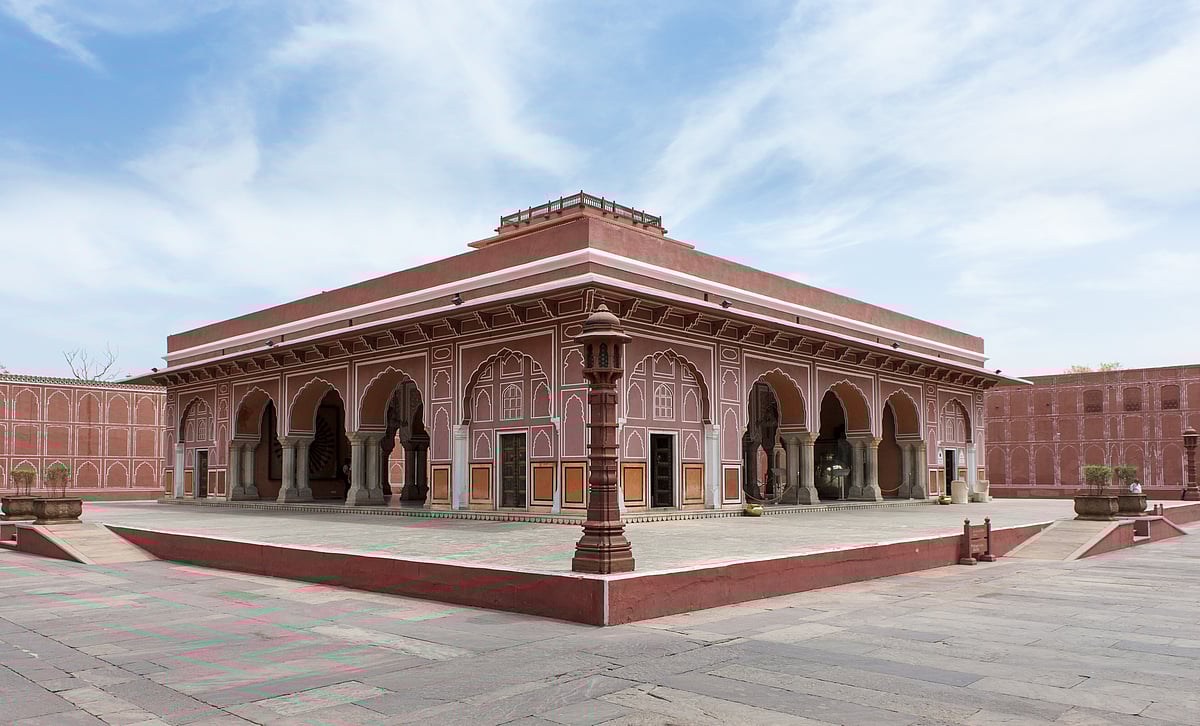 The Diwan-e-Khas in City Palace