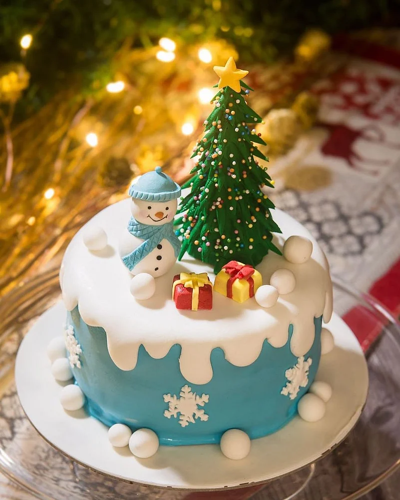 Christmas special cake at Kookie Jar