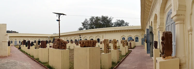 The open air gallery at Maharaja Chhatrasal Museum, Dhubela