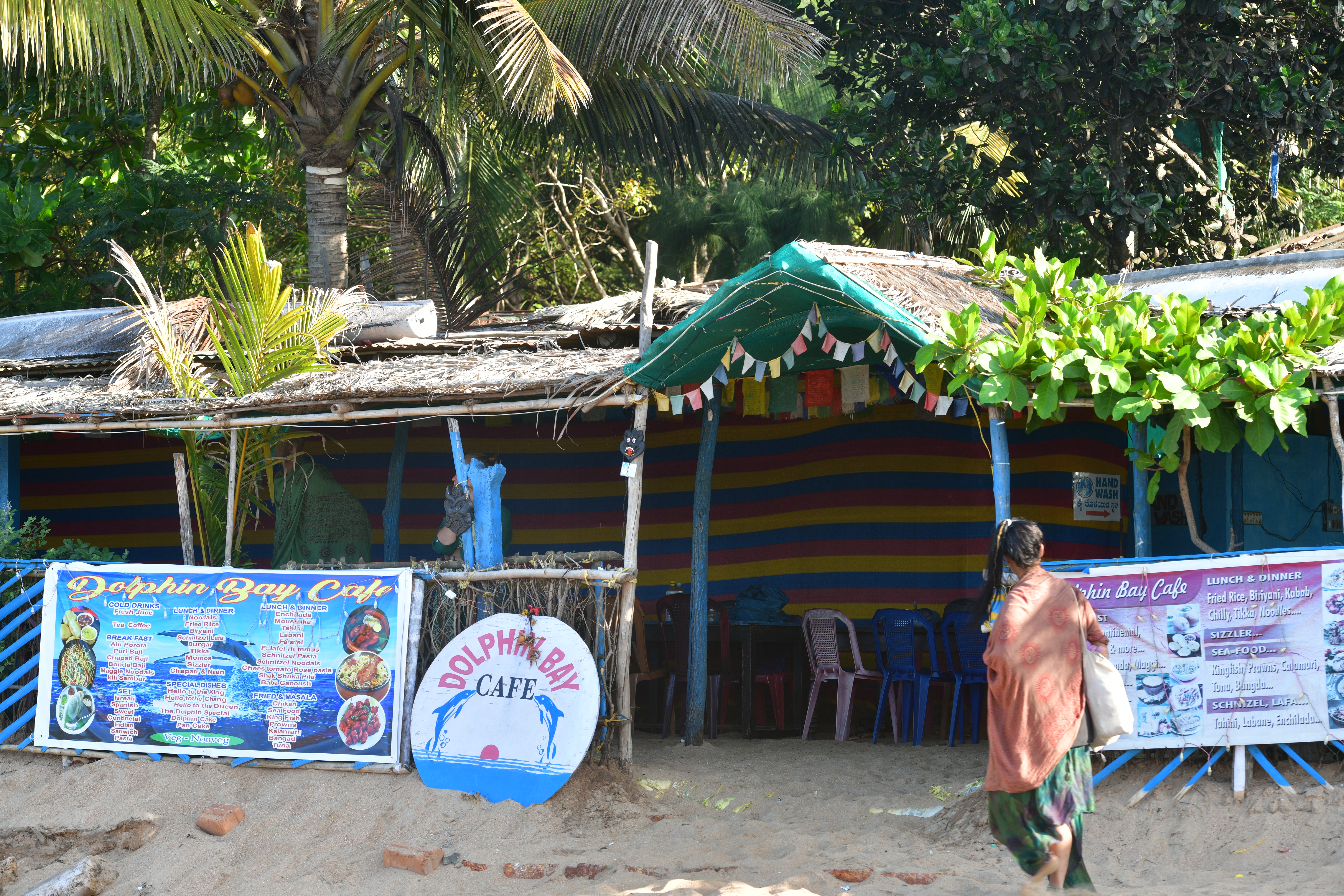 The shanty, Dolphin Cafe in the morning