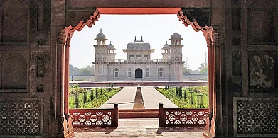 The tomb of Itimad-ud-Daulah