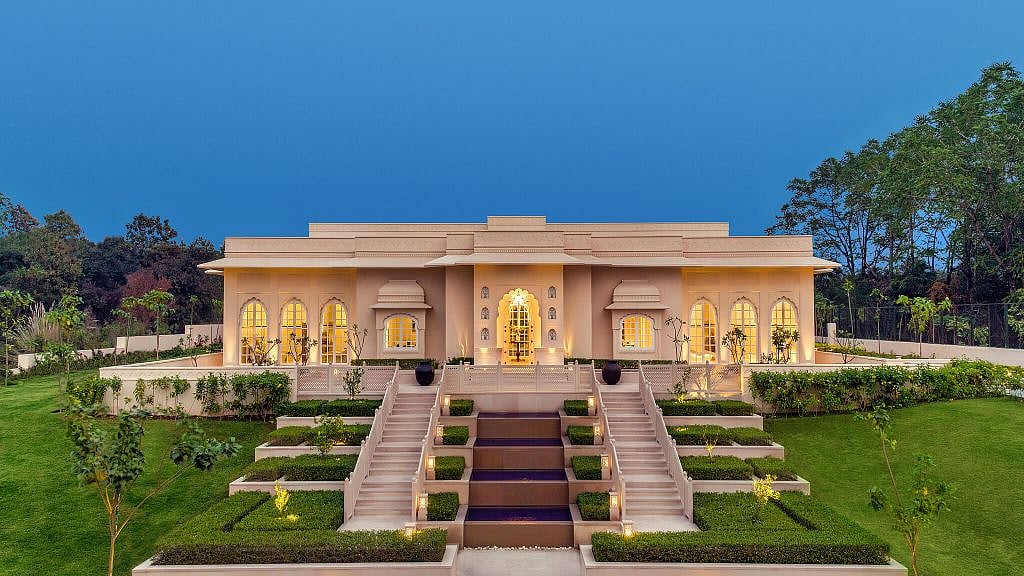 Oberoi Sukhvilas Spa Resort