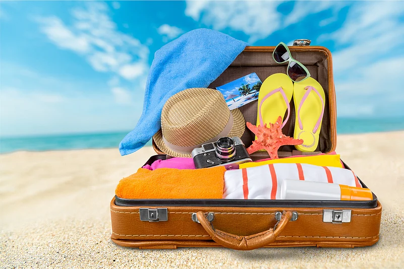 Clothes to pack for a tropical trip