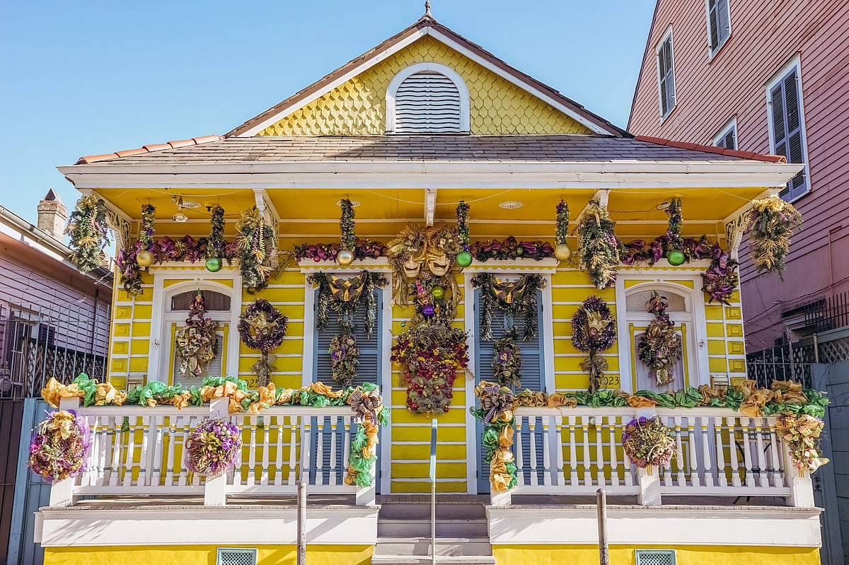 Sartha Global : Mardi Gras 2024