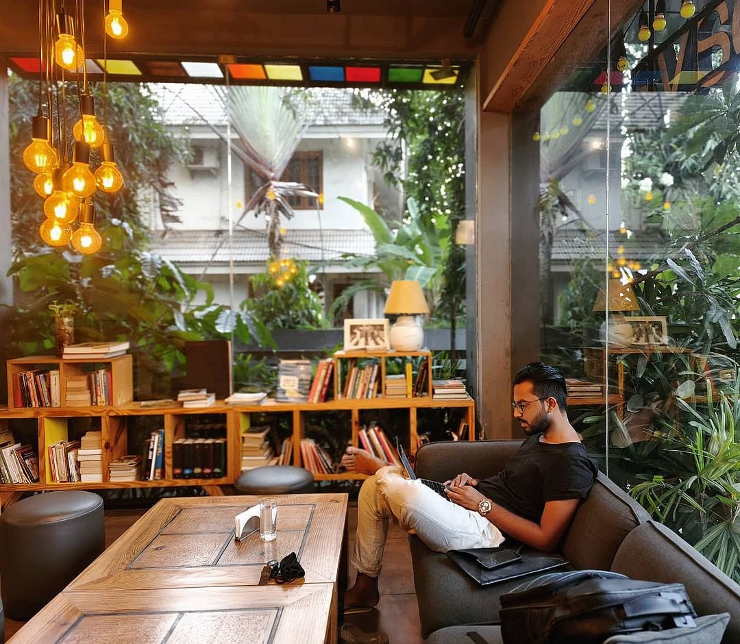 Café Papaya has a collection of interesting books