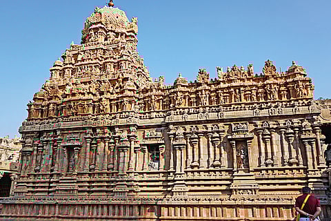 Exquisite carvings on the exterior walls of the Brihadisvara temple in Thanjavur