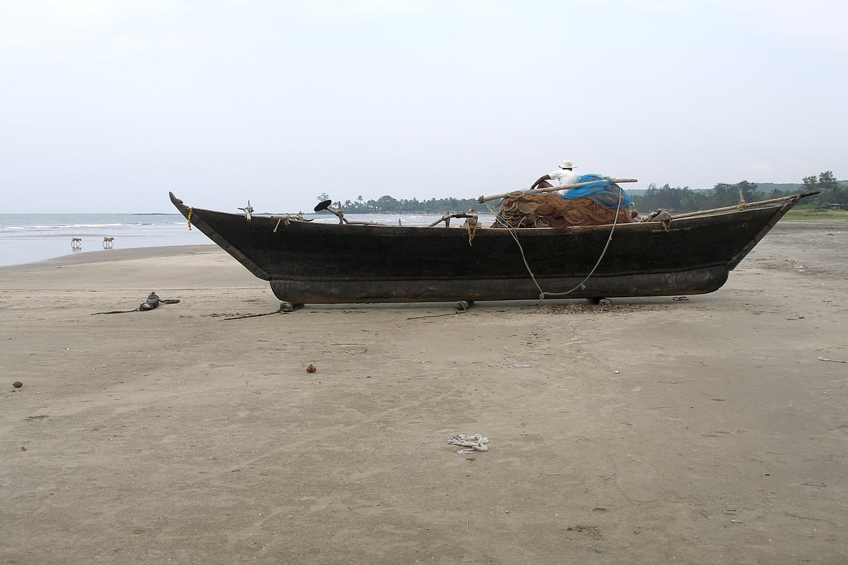A fishing boat on Morjim beach