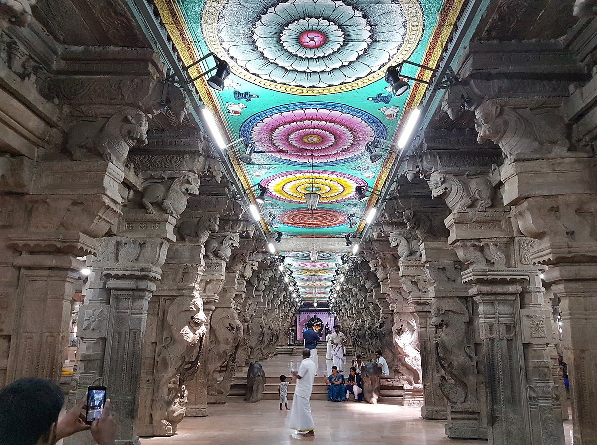 This 1000 pillar hall is perhaps the most beautiful part of Meenakshi Temple