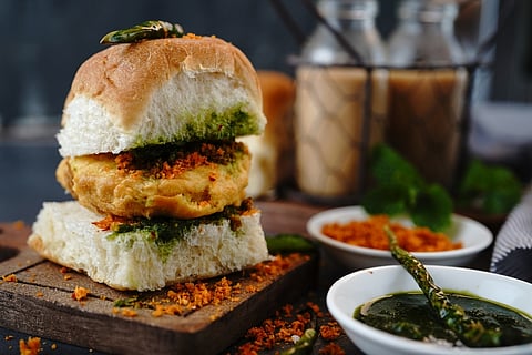 Vada Pav 