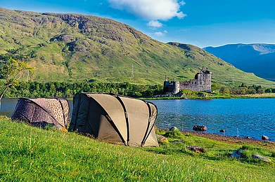 Photo: Shutterstock : Scotland lets travellers camp on any vacant land
