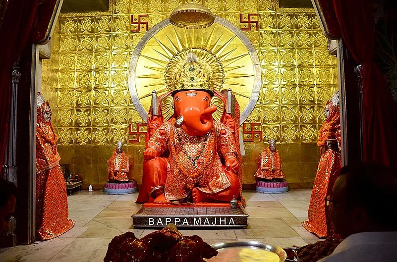 Ganesh Idol at the Moti Doongri Temple