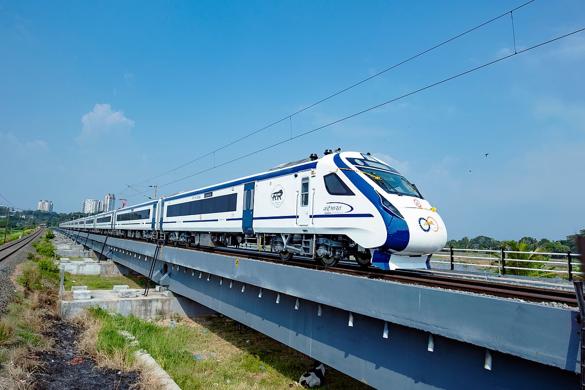 Shutterstock.com : The Vande Bharat trains boast modern features and shortened travel times