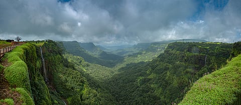 Kavlesaad Point near Amboli