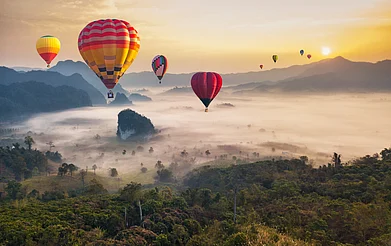 Shutterstock : Pench to offer hot air balloon rides to attract adventure enthusiasts