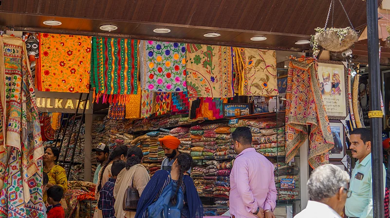A shop selling the famous phulkari dupattas