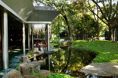 The welcome center at Osho Meditation Resort Pune