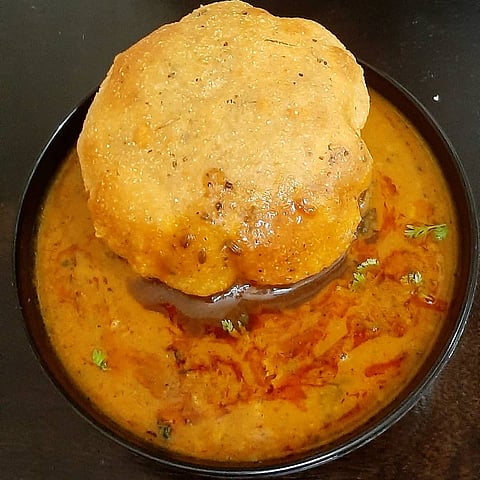 Bedami poori and urad dal