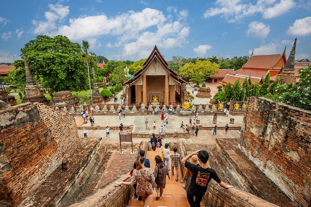 Wat Yai Chai Mongkol in Ayutthaya, Thailand