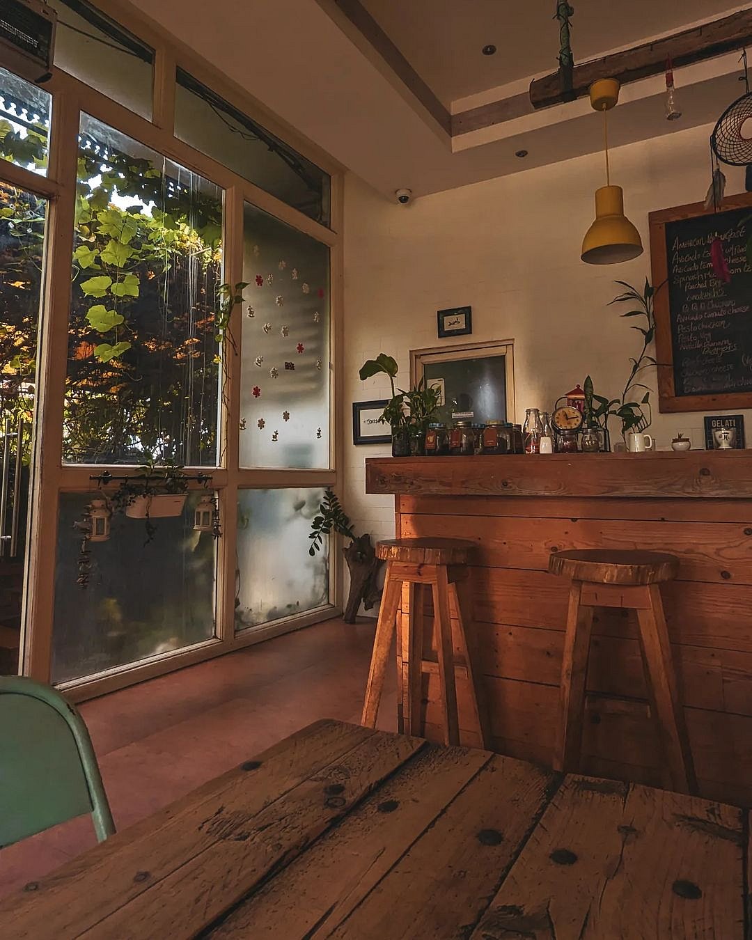 Golden hour at Qissa Café