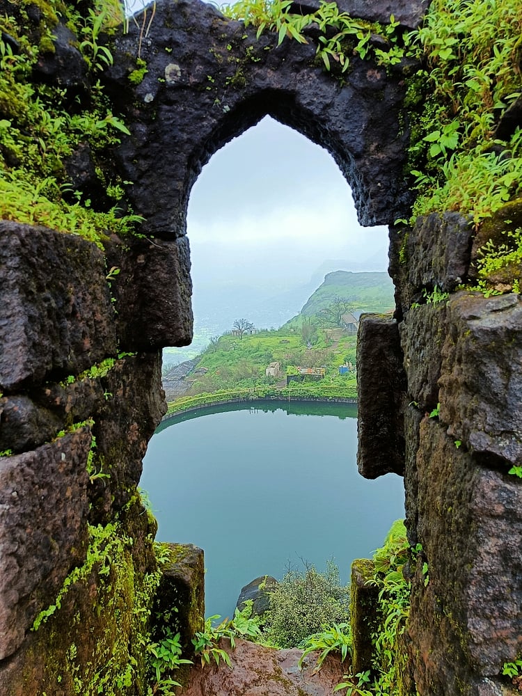 A view of the lake from Raigad Fort 