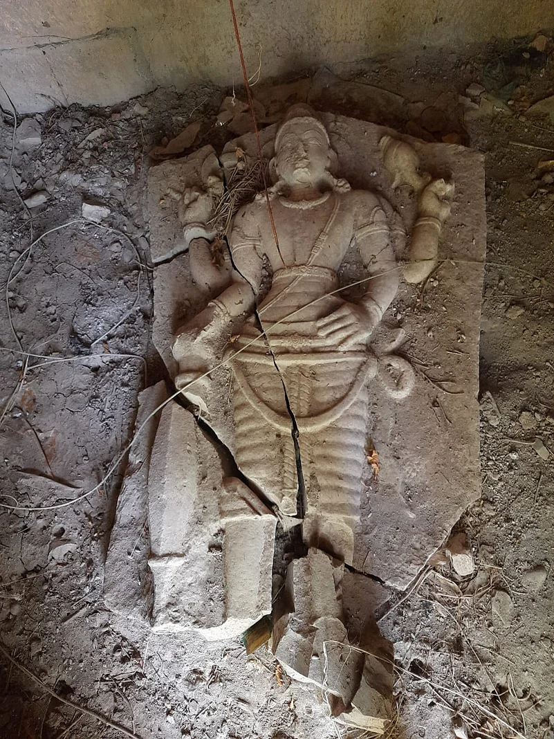 One temple has a Vishnu idol inside