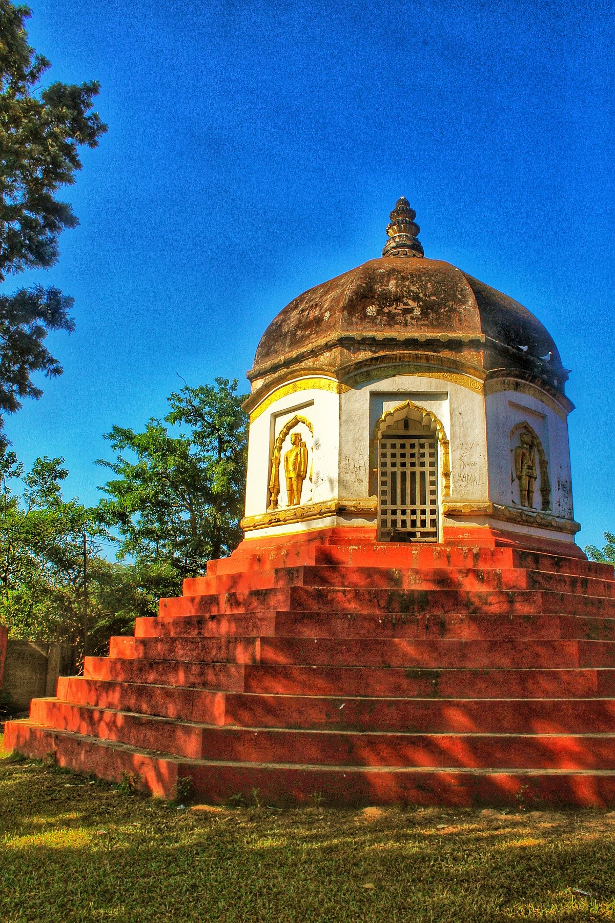 Fakuwa dol is a dome shaped shrine