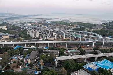 Manoej Paateel/Shutterstock : A view of under-construction of Mumbai Trans Harbour Link