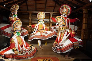 Shutterstock : Kathakali performers
