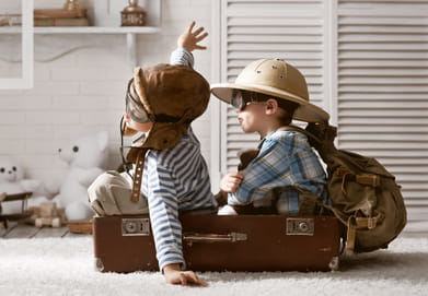 Shutterstock : Travelling with their parents is one of the most memorable experiences for the kids