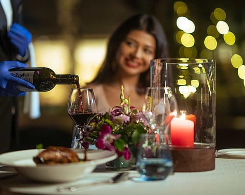 Indulge in a special movie screening of Titanic with amazing food at Hilton